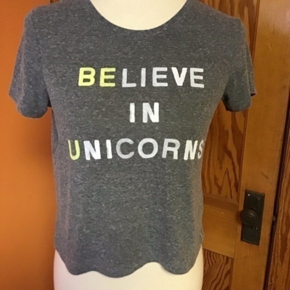 3 for 20 $ bundle Believe in unicorns graphic t shirt - Picture 7 of 8